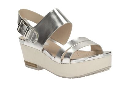 metalic-heel-sandal